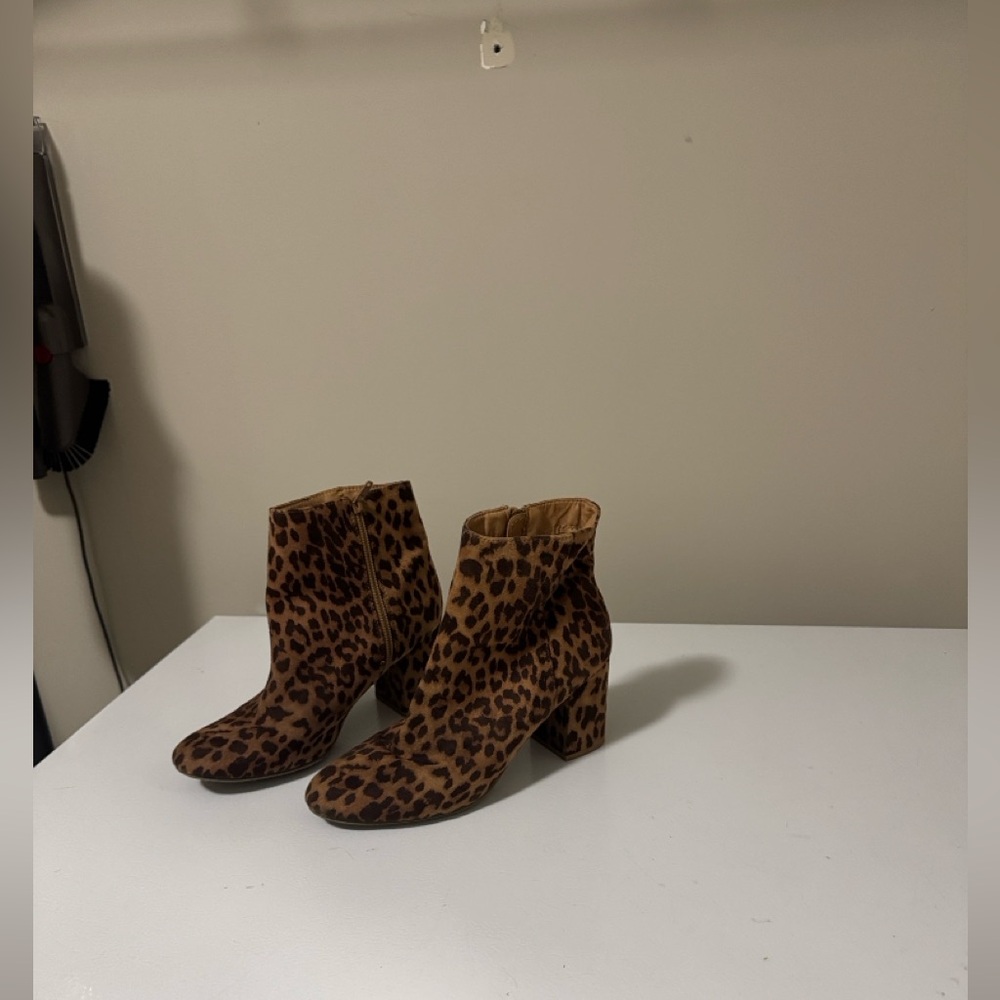 Cheetah/leopard print booties